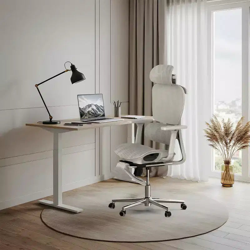 Sedia da ufficio ergonomica in rete con poggiapiedi, sedia da computer per persone robuste con poggiatesta regolabile in 3D e braccioli regolabili in 4D